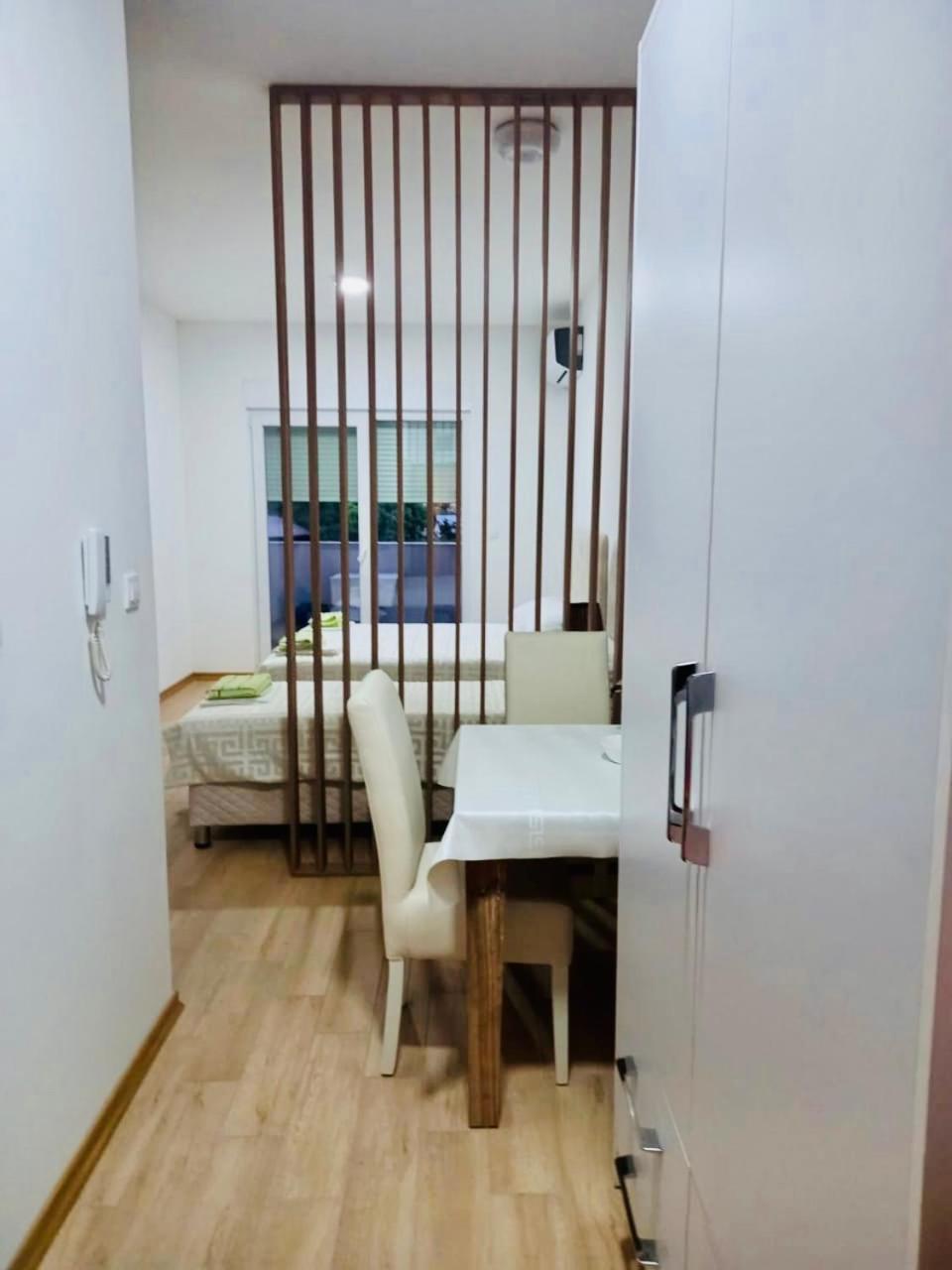 Apartment Queen Milena บุดวา ภายนอก รูปภาพ